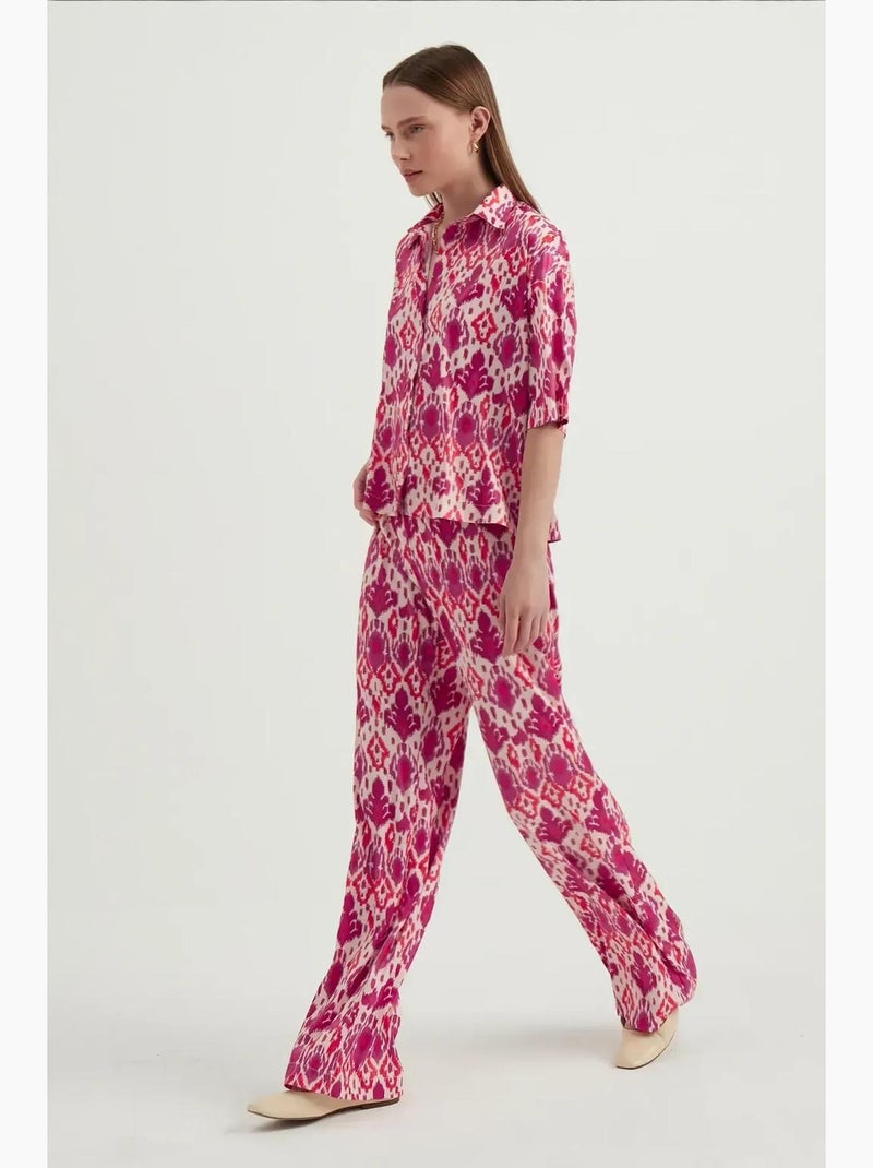 Camisa boho em cetim com manga curta relaxada hiccup Multicolorido - Kiabi