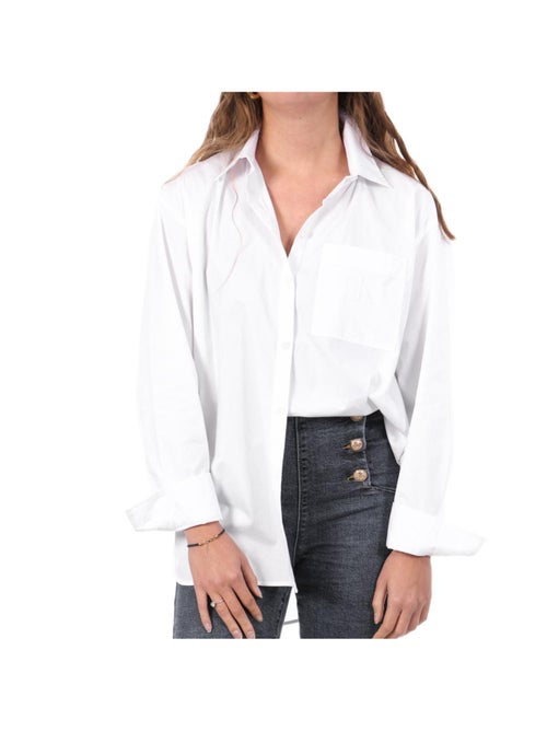 Camisa Branca de Mulher Calvin Klein Jeans Poplin Relaxed - Kiabi Camisa Branca de Mulher Calvin Klein Jeans Poplin Relaxed - Kiabi