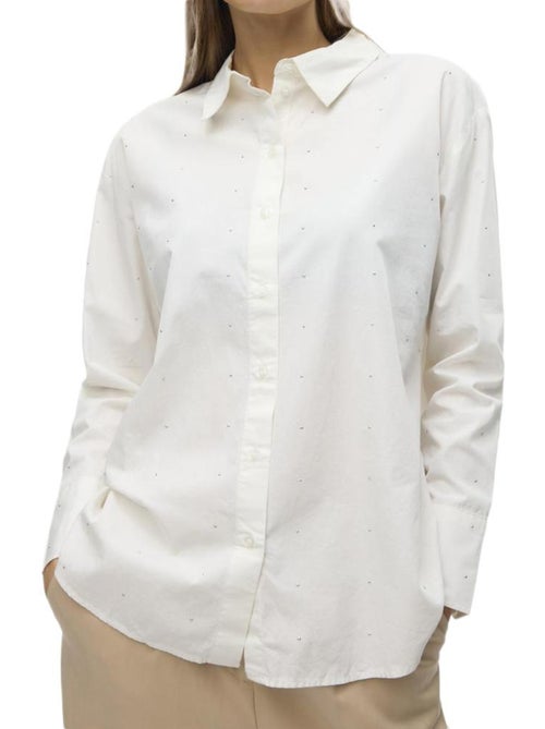 Camisa branca vero moda charlotte com tachas para mulher - Kiabi Camisa branca vero moda charlotte com tachas para mulher - Kiabi