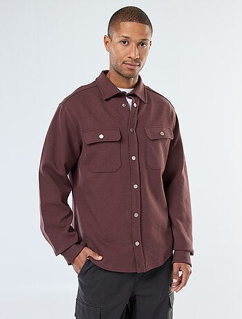 Camisa-casaco com abertura com molas de pressão e 2 bolsos frontais