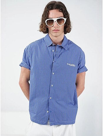 Camisa casual aos quadrados com botões e mangas curtas giesto