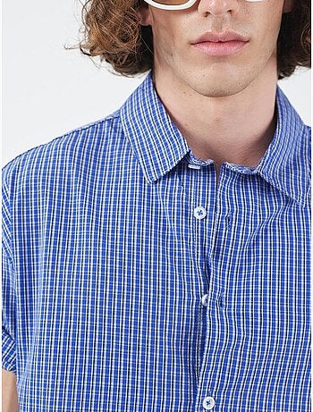 Camisa casual aos quadrados com botões e mangas curtas giesto