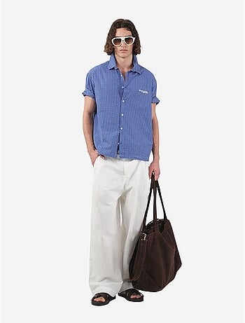 Camisa casual aos quadrados com botões e mangas curtas giesto