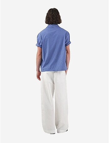 Camisa casual aos quadrados com botões e mangas curtas giesto
