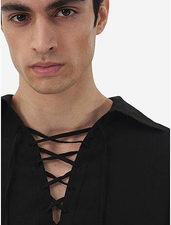 Camisa casual de manga comprida com detalhe de atilho giesto