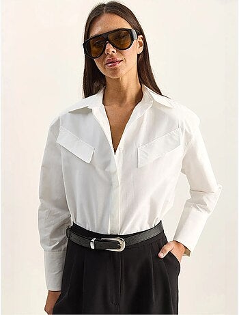 Camisa casual de popelina de manga comprida com botões e bolso lucci