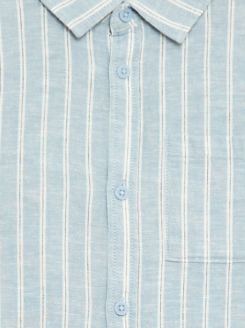 Camisa com bolso e mangas arregaçáveis - Kiabi