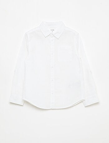 Camisa com bolso e mangas arregaçáveis