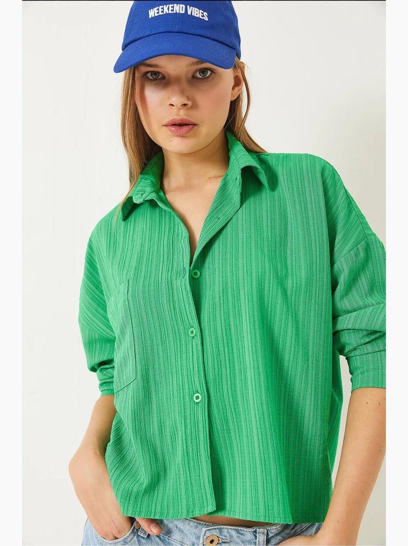 Camisa com bolso único e manga comprida relaxada lucci Verde tília - Kiabi