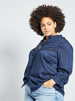 Camisa com bordado inglês - Kiabi