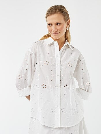 Camisa com bordado inglês