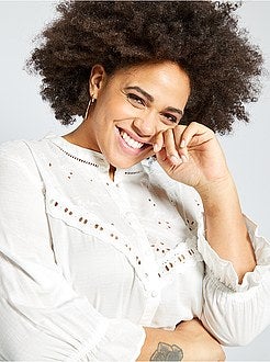 Camisa com bordado inglês - Kiabi