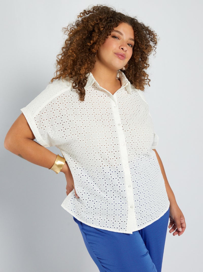 Camisa com bordado inglês de manga curta Branco - Kiabi