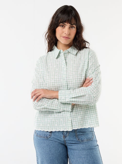 Camisa com bordado inglês e detalhes ondulados - Kiabi