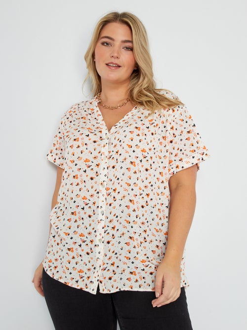 Camisa com colarinho em bico com motivos - Kiabi