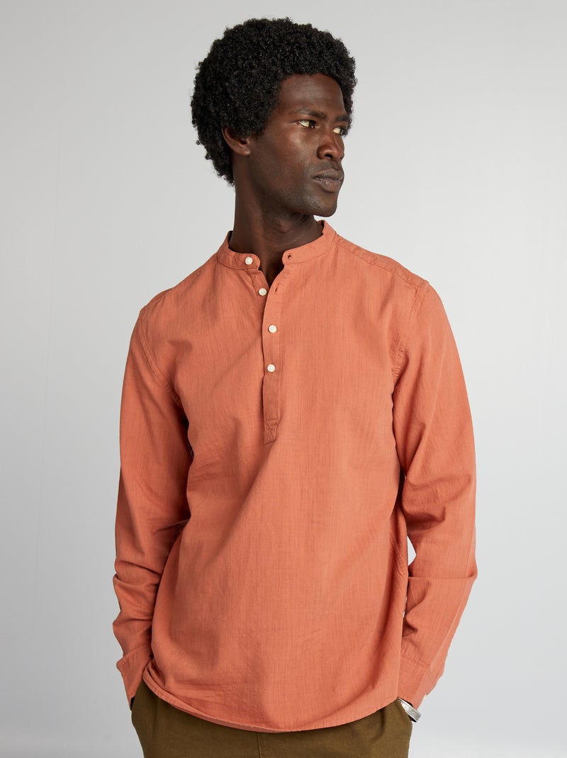 Camisa com colarinho mao CASTANHO - Kiabi