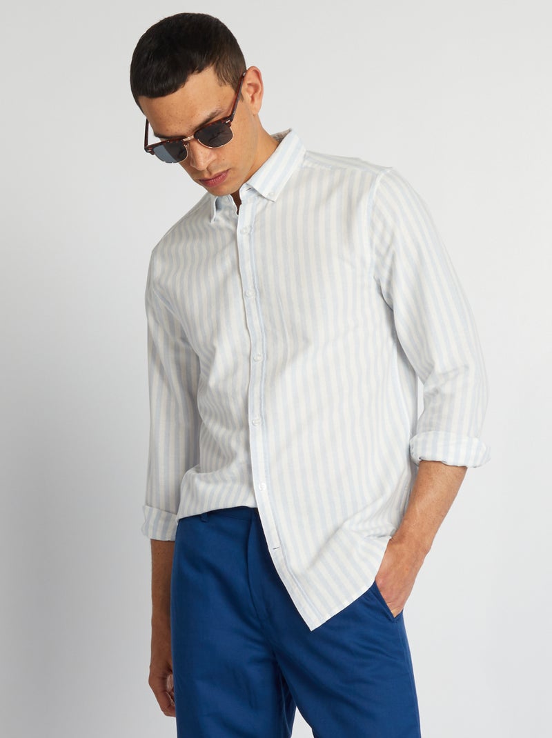 Camisa com corte a direito e às riscas AZUL - Kiabi