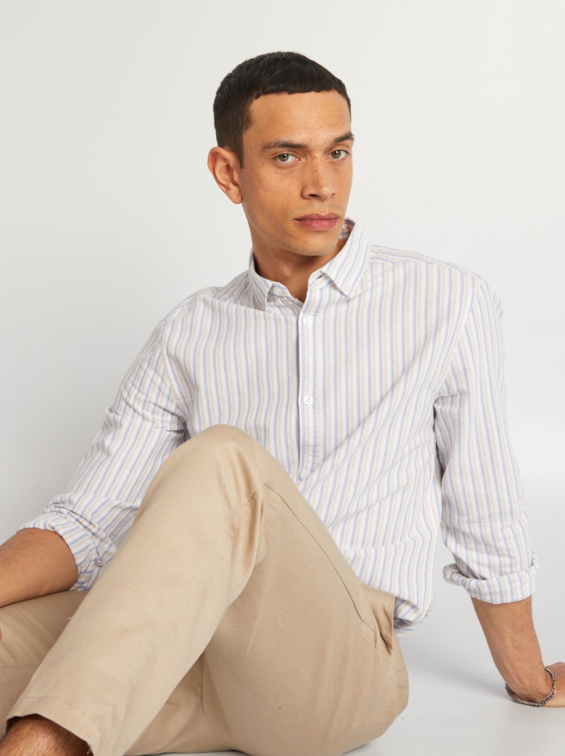 Camisa com corte a direito e às riscas AZUL - Kiabi