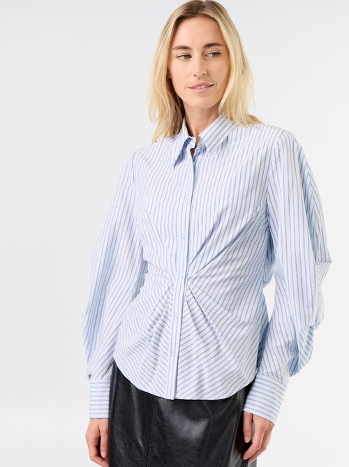 Camisa com corte fantasia e ajuste à frente - Kiabi