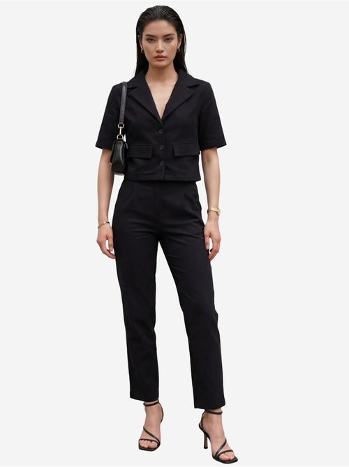 Camisa com detalhe de bolso e calças conjunto de duas peças my fashion - Kiabi Camisa com detalhe de bolso e calças conjunto de duas peças my fashion - Kiabi