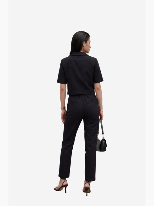 Camisa com detalhe de bolso e calças conjunto de duas peças my fashion - Kiabi Camisa com detalhe de bolso e calças conjunto de duas peças my fashion - Kiabi