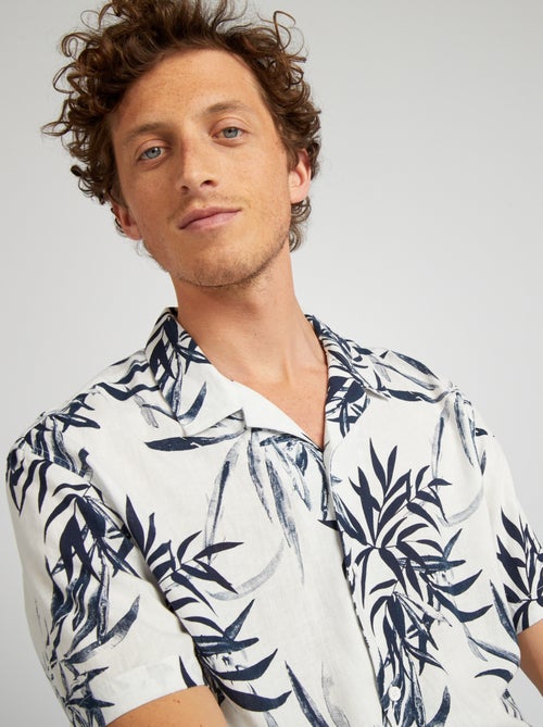 Camisa com estampado floral em linho misto - Kiabi