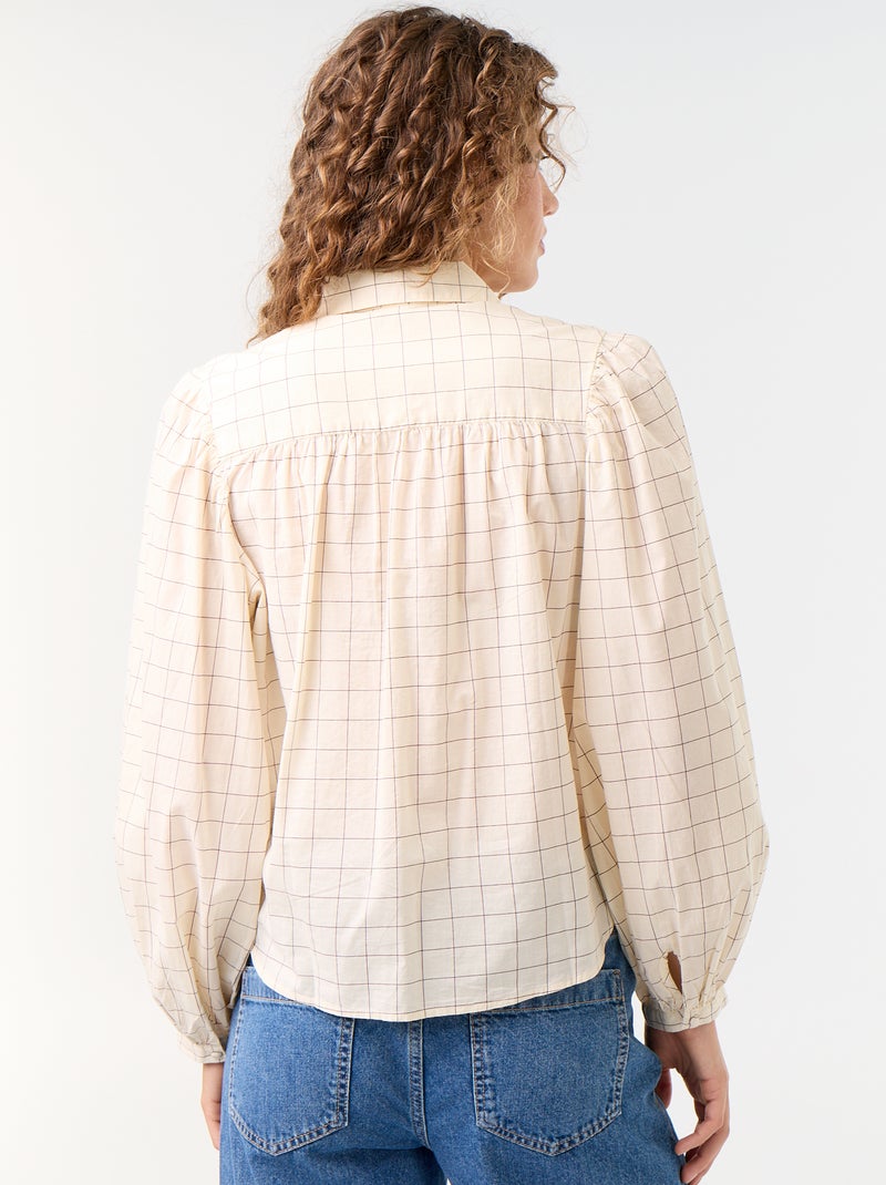 Camisa com gola abotoada Branco - Kiabi