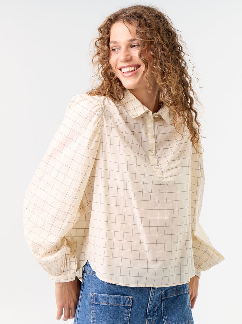 Camisa com gola abotoada Branco - Kiabi