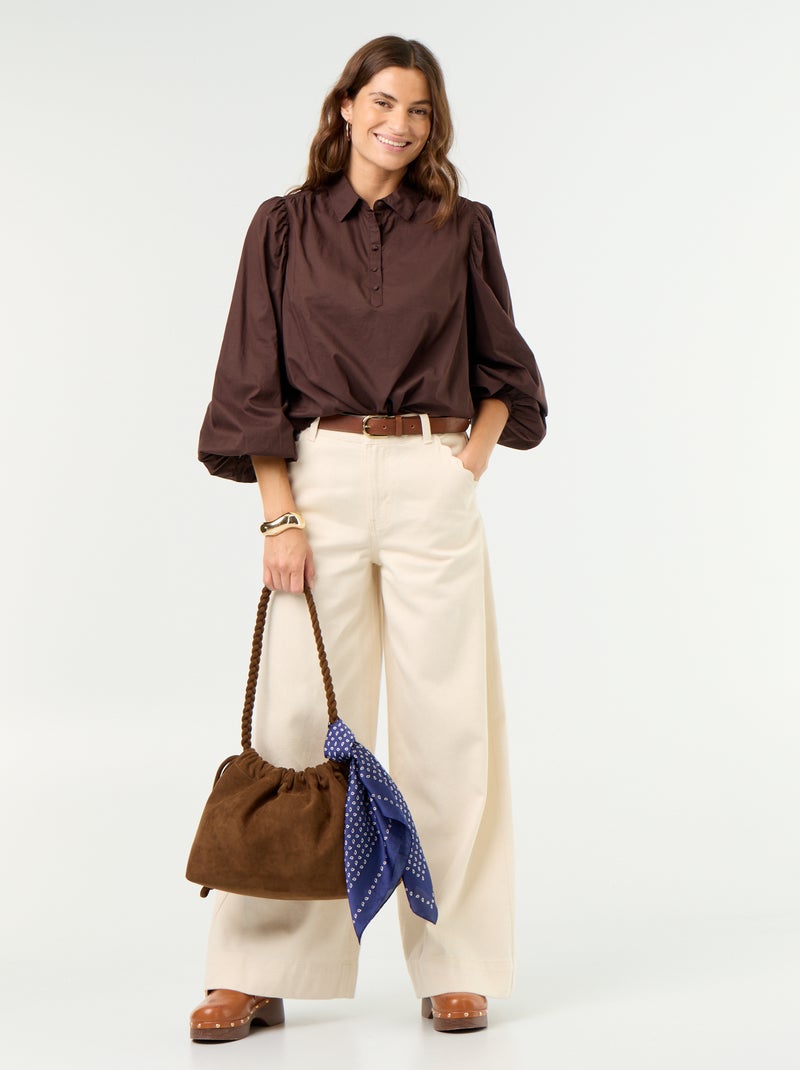 Camisa com gola abotoada Castanho - Kiabi