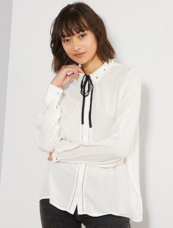 Camisa com gola bordada e com laço - Kiabi