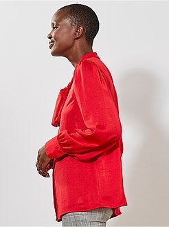 Camisa com gola com laço - Kiabi