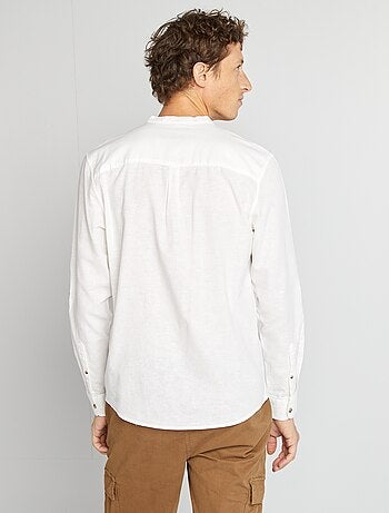 Camisa com gola mao com linho