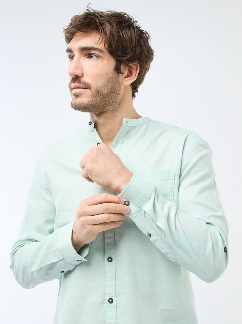 Camisa com gola mao com linho - Kiabi