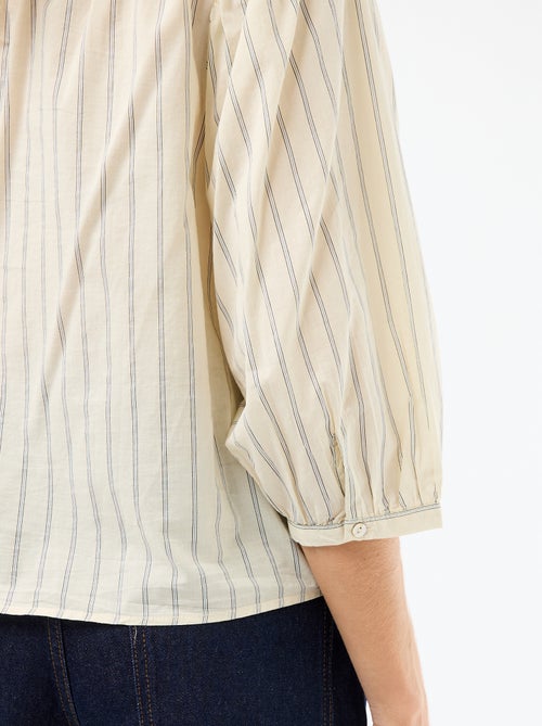 Camisa com gola mao e mangas 3/4 - Kiabi