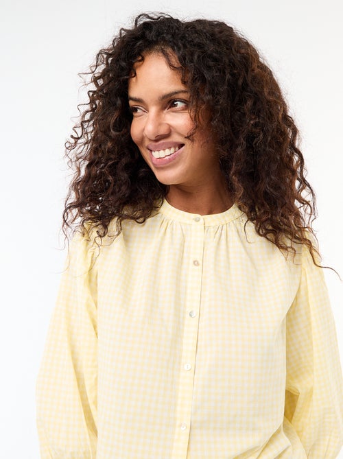 Camisa com gola mao e mangas 3/4 - Kiabi