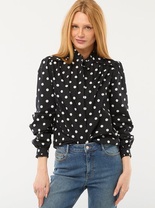 Camisa com padrão e botão fantasia na gola - Kiabi