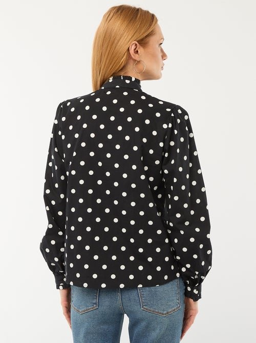 Camisa com padrão e botão fantasia na gola - Kiabi