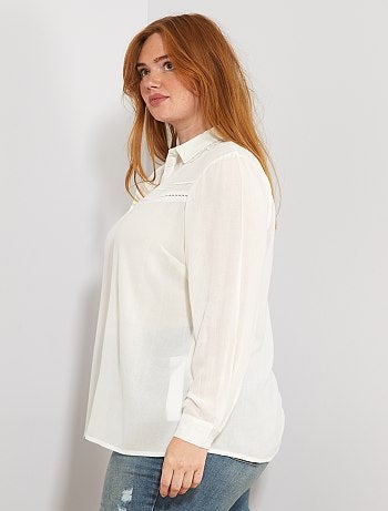 Camisa com peitilho em renda - Kiabi