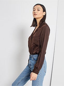 Camisa comprida acetinada - Kiabi
