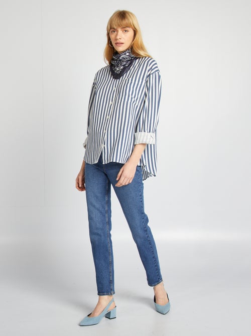 Camisa comprida com bolso frontal com 20% de linho - Kiabi