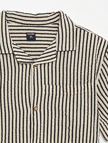 Camisa creponada de manga curta