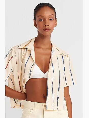 Camisa crop às riscas de mulher dilvin