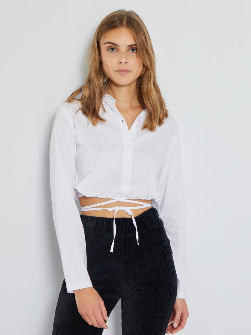 Camisa crop com atilho à volta da cintura Branco - Kiabi