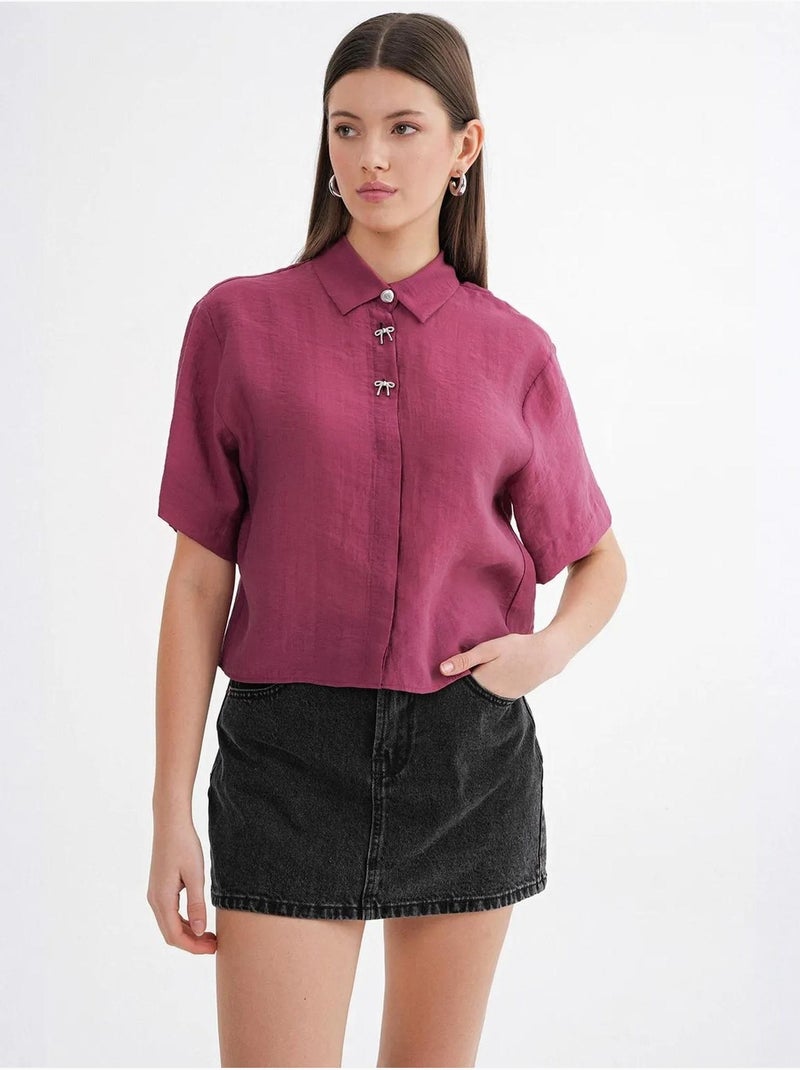 Camisa crop de manga curta com acessórios em pedra mixray Framboesa - Kiabi