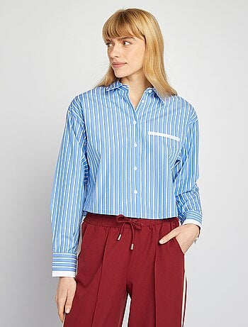 Camisa cropped às riscas