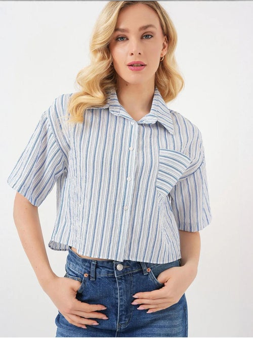 Camisa cropped às riscas com bolso bdart - Kiabi