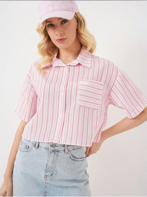 Camisa cropped às riscas com bolso bdart - Kiabi