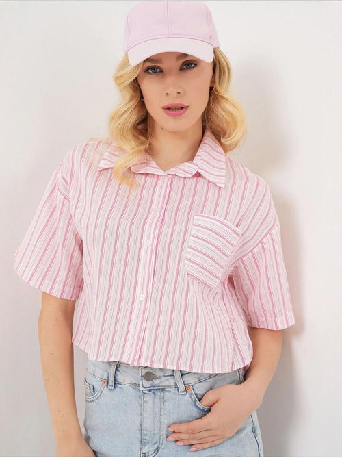 Camisa cropped às riscas com bolso bdart - Kiabi