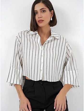 Camisa cropped às riscas oversized com fecho de botões bdart