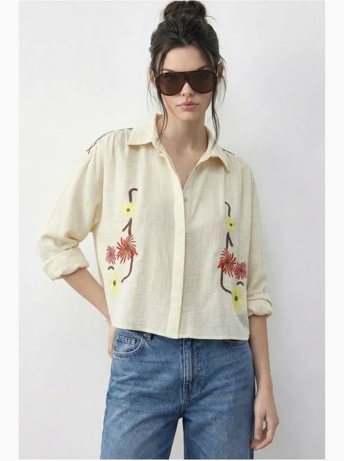 Camisa cropped bordada com fecho de botões lucci - Kiabi
